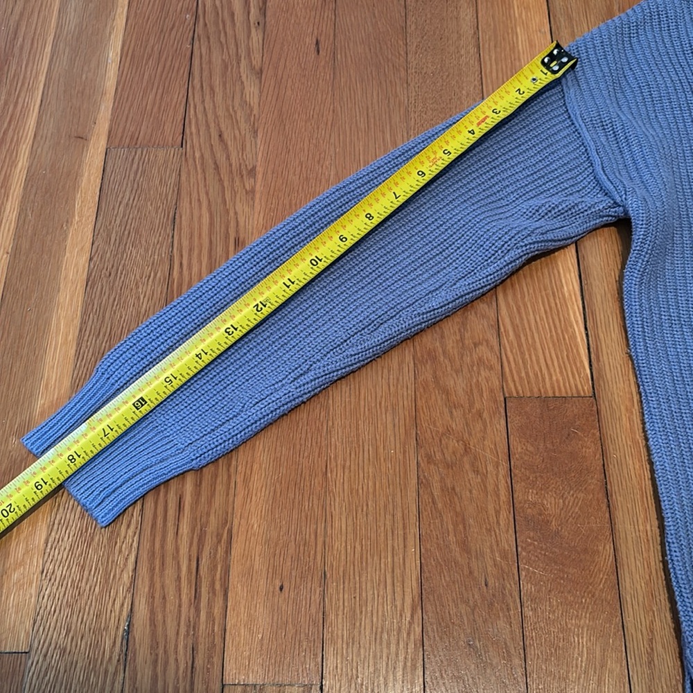 Rachel Zoe V neck pullover Henley sweater in light cornflower blue w/ buttons - Picture 15 of 15